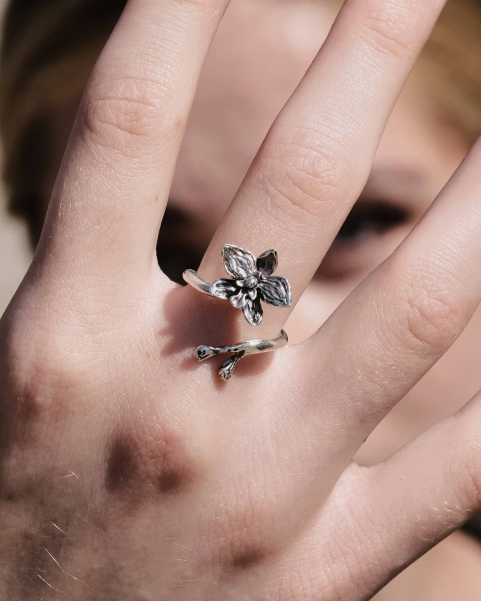 ORCHID RING