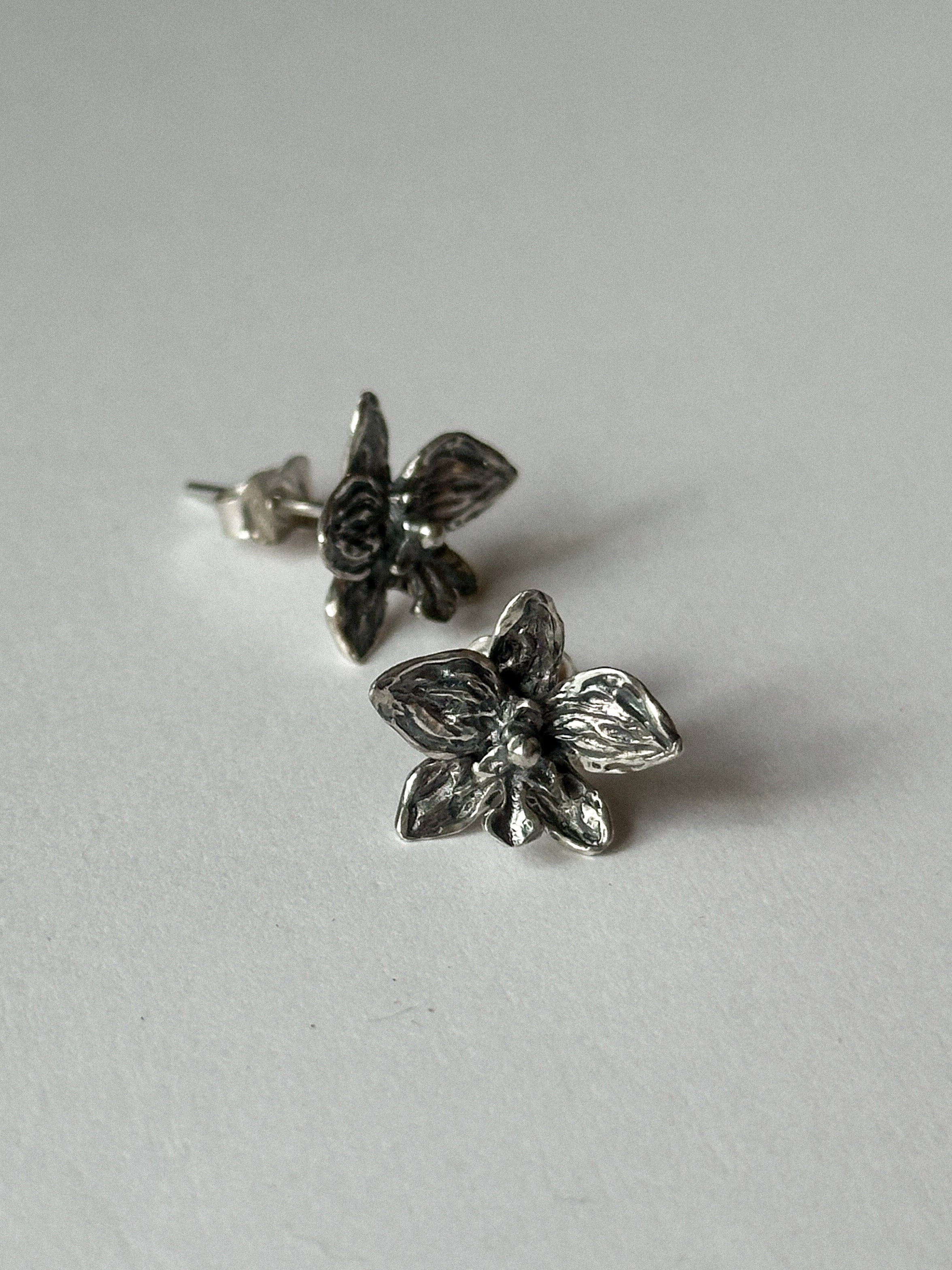 ORCHID EARRINGS