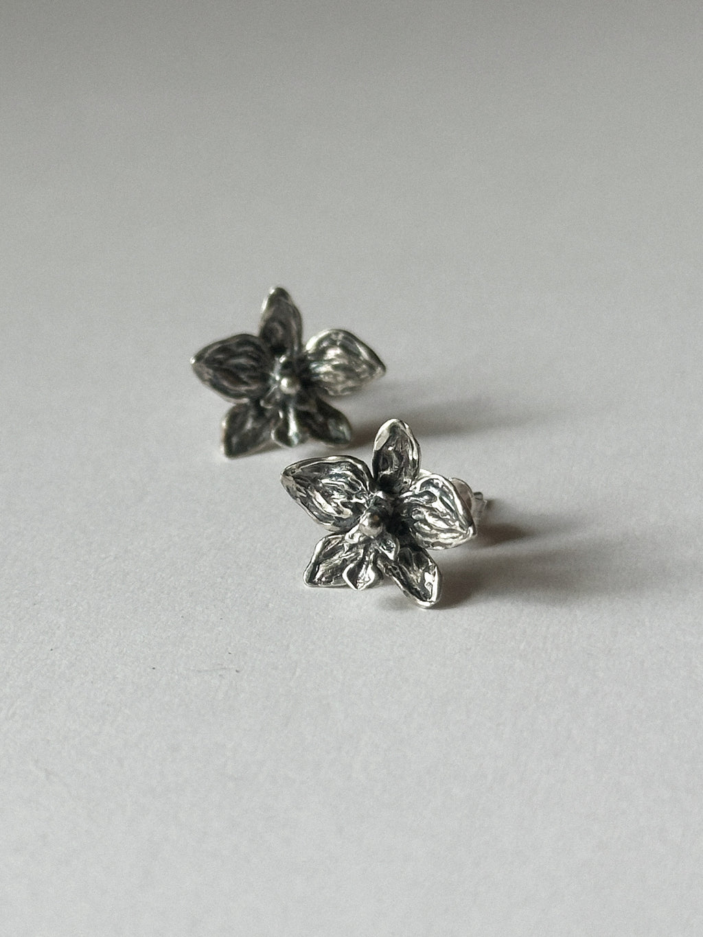 ORCHID EARRINGS