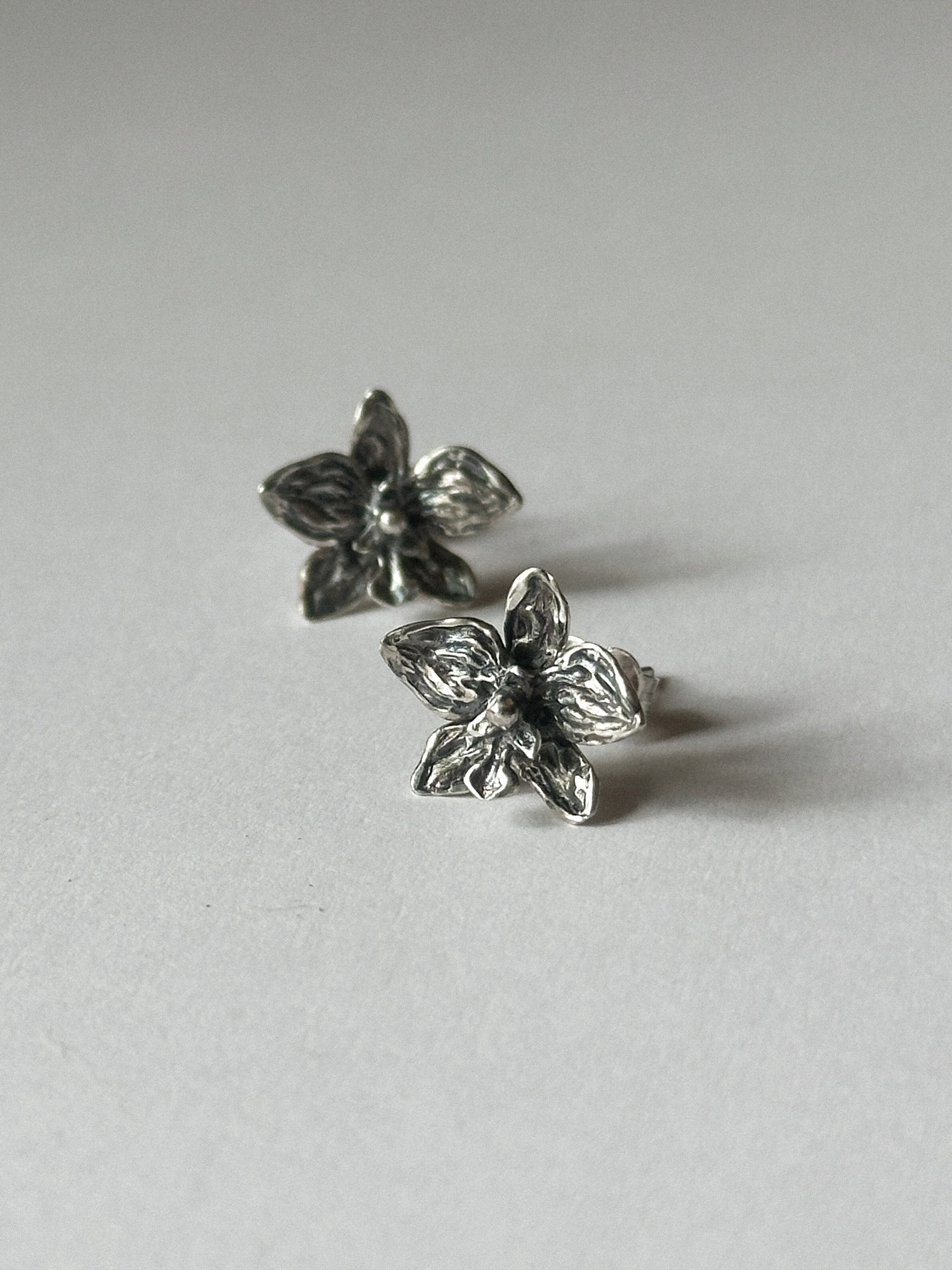 ORCHID EARRINGS
